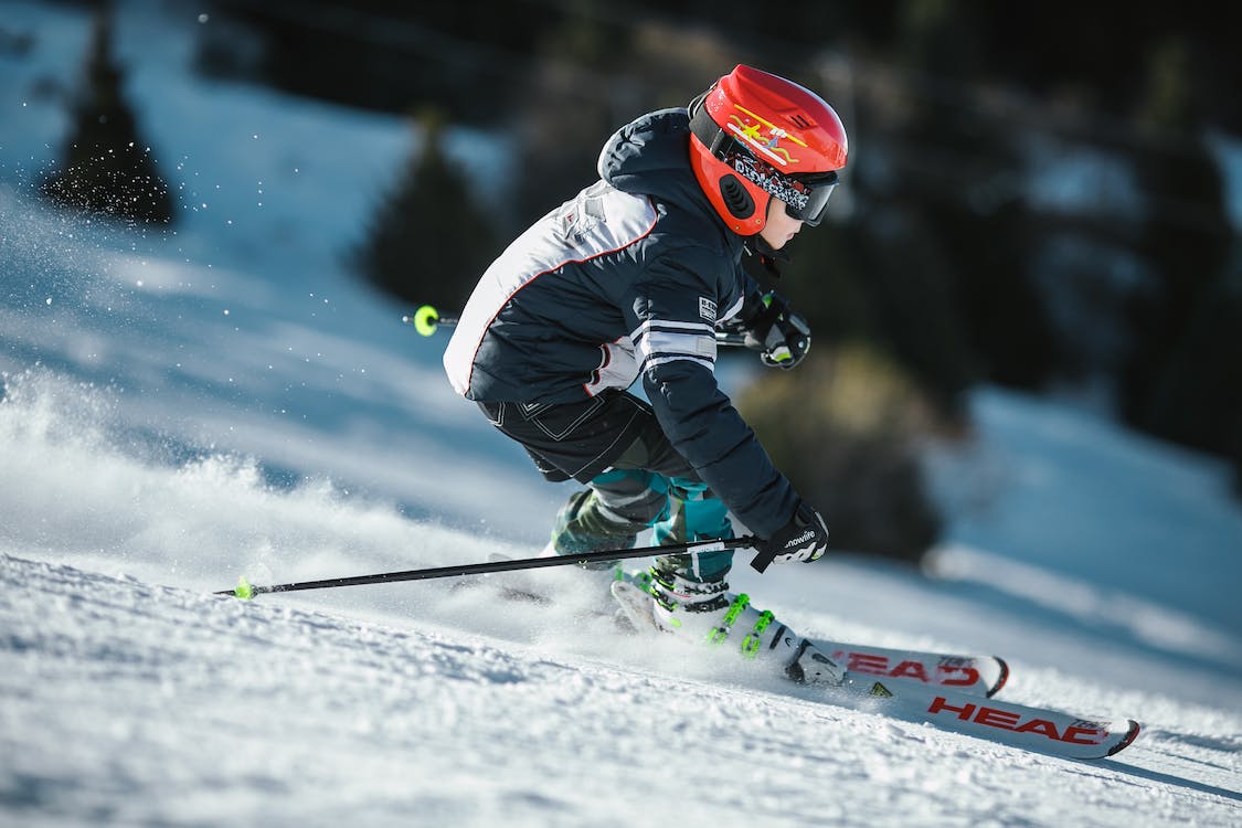 Ski-uitrusting: wat je moet weten voor je de piste op gaat